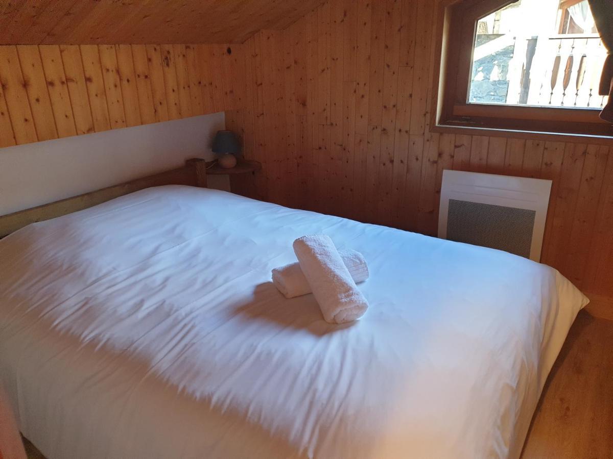 Chalet Les Avernes - Champagny En Vanoise, Domaine La Plagne Paradiski Exterior photo